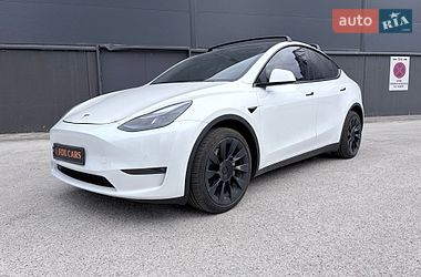 Tesla Model Y  2021