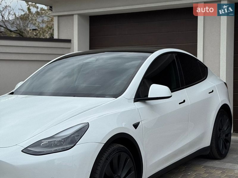 Внедорожник / Кроссовер Tesla Model Y 2022 в Киеве фото 5 Внедорожник / Кроссовер Tesla Model Y 2022 в Киеве
