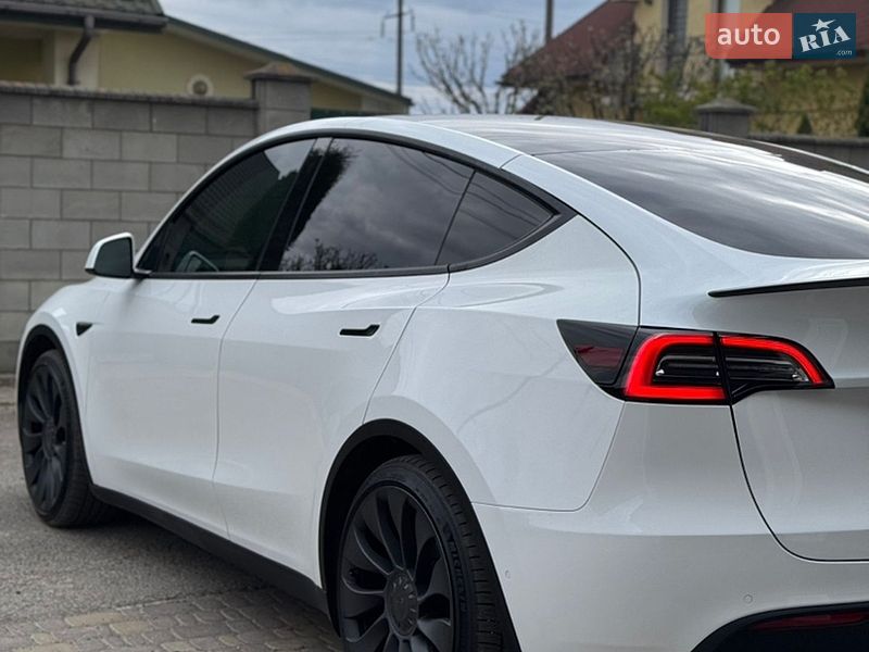 Внедорожник / Кроссовер Tesla Model Y 2022 в Киеве фото 9 Внедорожник / Кроссовер Tesla Model Y 2022 в Киеве