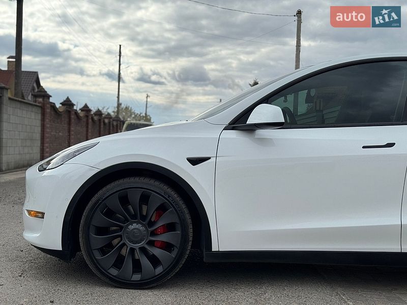 Внедорожник / Кроссовер Tesla Model Y 2022 в Киеве фото 6 Внедорожник / Кроссовер Tesla Model Y 2022 в Киеве