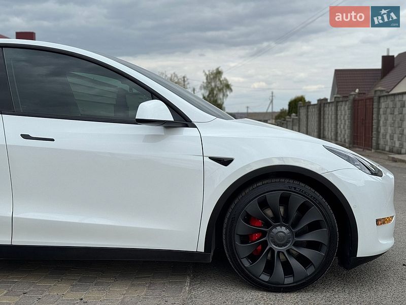 Внедорожник / Кроссовер Tesla Model Y 2022 в Киеве фото 13 Внедорожник / Кроссовер Tesla Model Y 2022 в Киеве