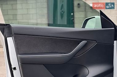 Внедорожник / Кроссовер Tesla Model Y 2022 в Киеве фото 16 Внедорожник / Кроссовер Tesla Model Y 2022 в Киеве