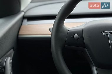 Внедорожник / Кроссовер Tesla Model Y 2022 в Киеве фото 22 Внедорожник / Кроссовер Tesla Model Y 2022 в Киеве
