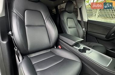 Внедорожник / Кроссовер Tesla Model Y 2022 в Киеве фото 30 Внедорожник / Кроссовер Tesla Model Y 2022 в Киеве