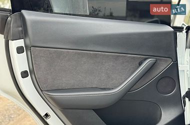 Внедорожник / Кроссовер Tesla Model Y 2022 в Киеве фото 31 Внедорожник / Кроссовер Tesla Model Y 2022 в Киеве