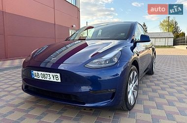 Tesla Model Y  2023