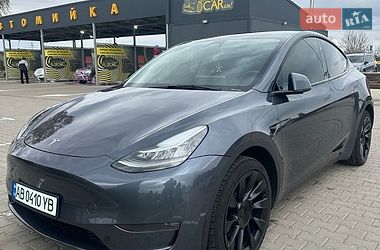 Tesla Model Y  2023