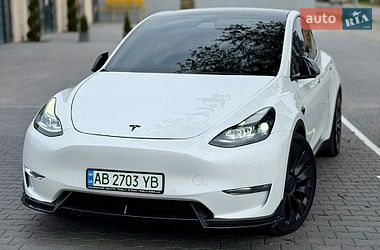 Tesla Model Y  2022