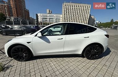 tesla model-y 2022 в Киев от профессионального продавца Ruslan Sfck