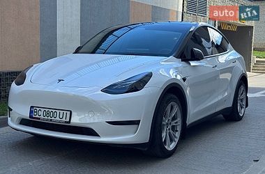 Tesla Model Y  2023