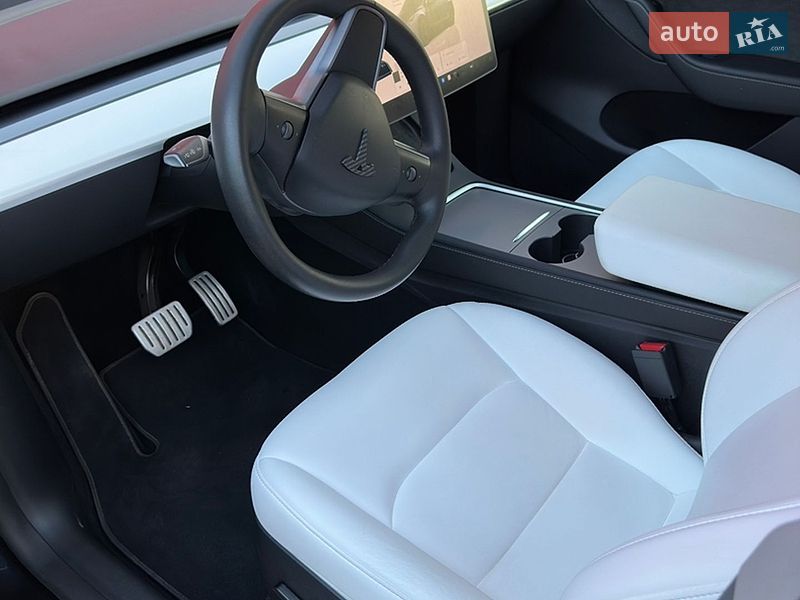 Внедорожник / Кроссовер Tesla Model Y 2024 в Виннице фото 8 Внедорожник / Кроссовер Tesla Model Y 2024 в Виннице
