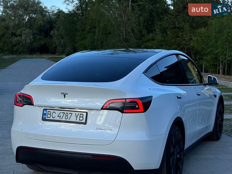 Внедорожник / Кроссовер Tesla Model Y 2022 в Самборе