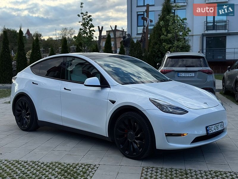 Внедорожник / Кроссовер Tesla Model Y 2022 в Самборе