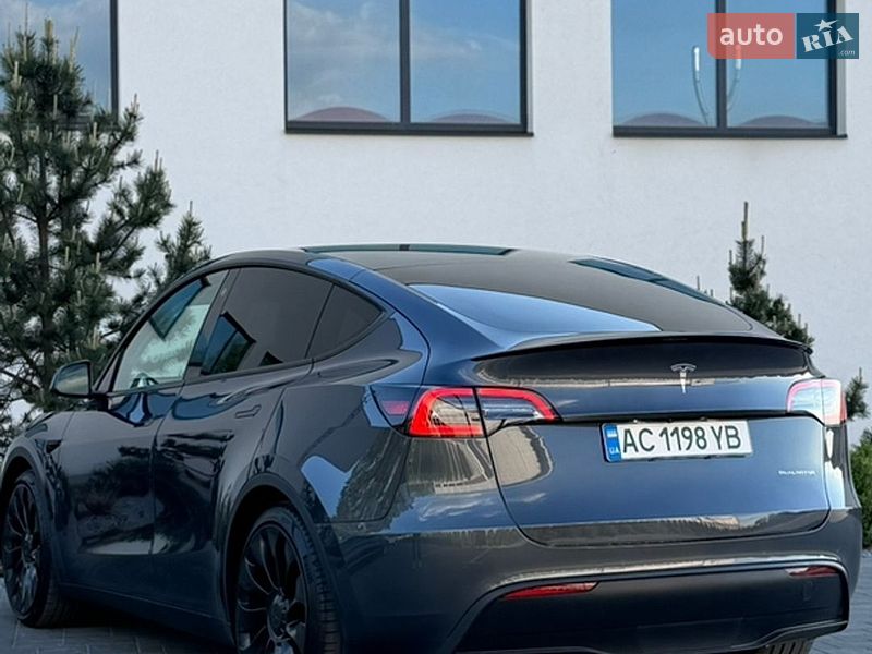 Внедорожник / Кроссовер Tesla Model Y 2022 в Луцке
