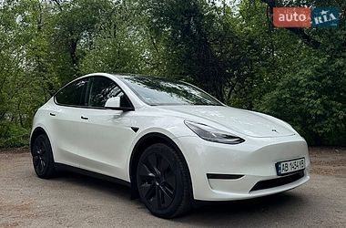 Tesla Model Y  2022