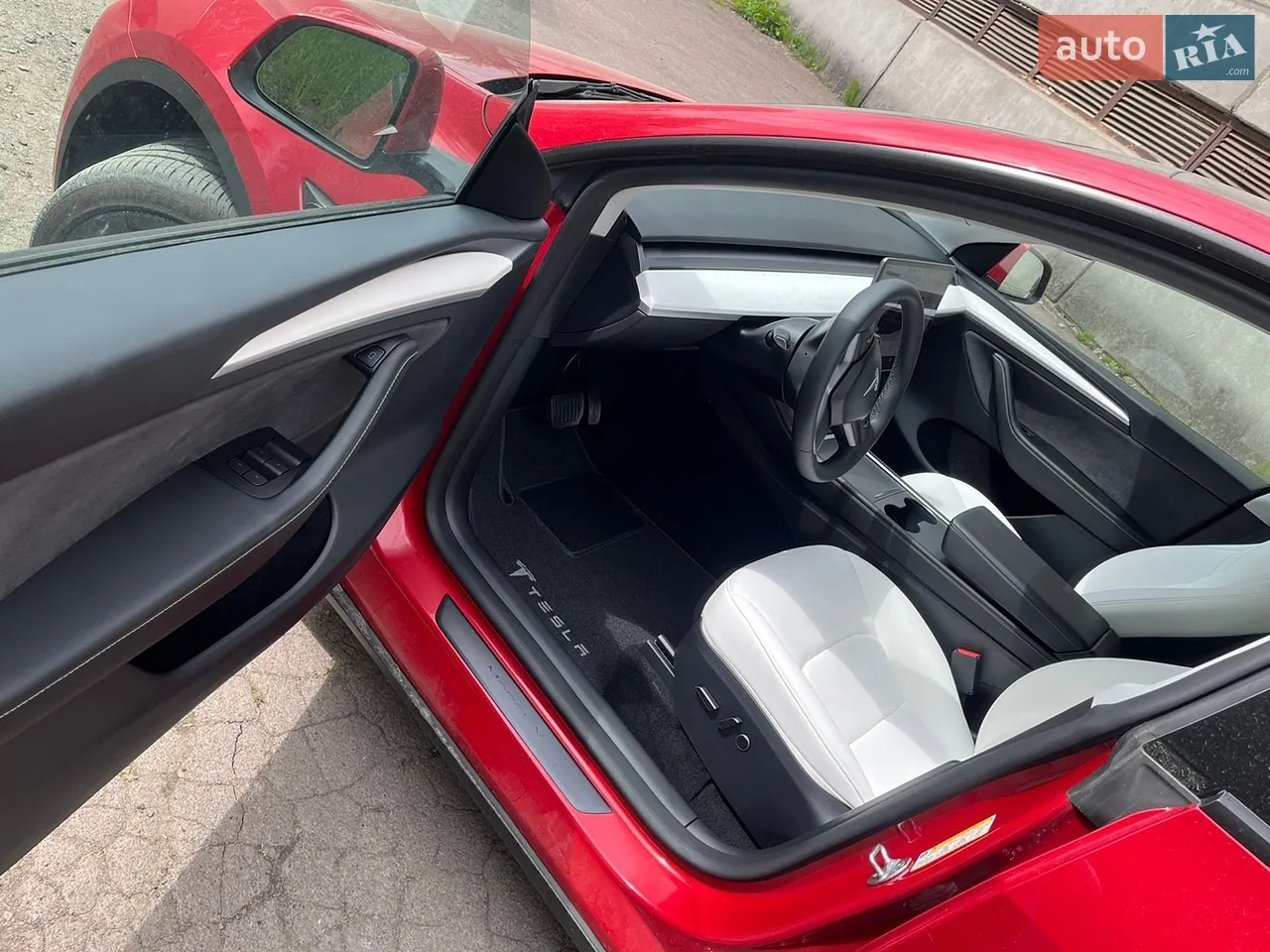 2023 Tesla Model Y - мініатюра 5