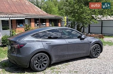 Внедорожник / Кроссовер Tesla Model Y 2022 в Обухове фото 3 Внедорожник / Кроссовер Tesla Model Y 2022 в Обухове