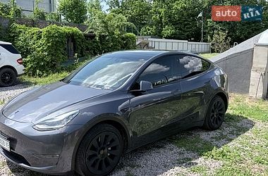 Внедорожник / Кроссовер Tesla Model Y 2022 в Обухове фото 5 Внедорожник / Кроссовер Tesla Model Y 2022 в Обухове