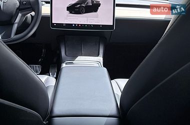 Внедорожник / Кроссовер Tesla Model Y 2022 в Обухове фото 17 Внедорожник / Кроссовер Tesla Model Y 2022 в Обухове