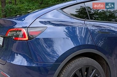 Позашляховик / Кросовер Tesla Model Y 2024 в Харкові
