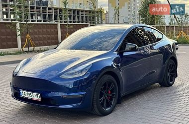 Tesla Model Y  2023