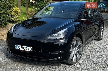 Позашляховик / Кросовер Tesla Model Y 2021 в Умані фото Позашляховик / Кросовер Tesla Model Y 2021 в Умані