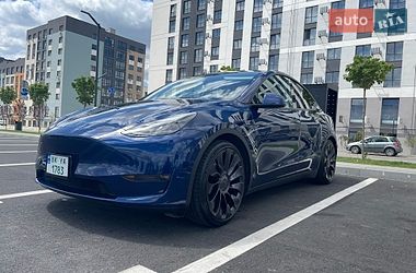Tesla Model Y 2022
