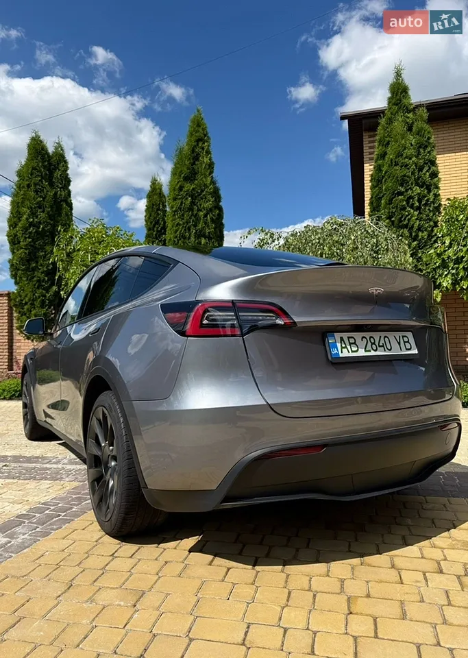 2024 Tesla Model Y - мініатюра 2
