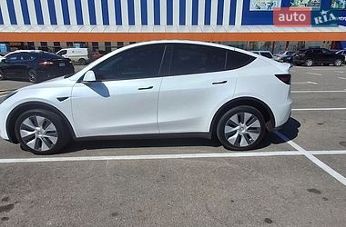 Tesla Model Y  2022