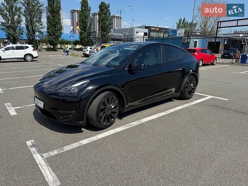 Tesla Model Y 2022 Tesla Model Y 2022