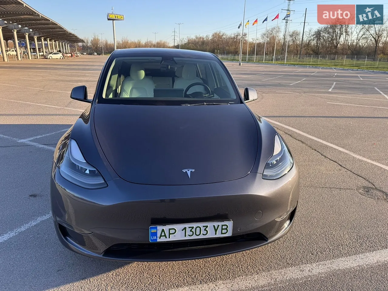 2022 Tesla Model Y - мініатюра 3