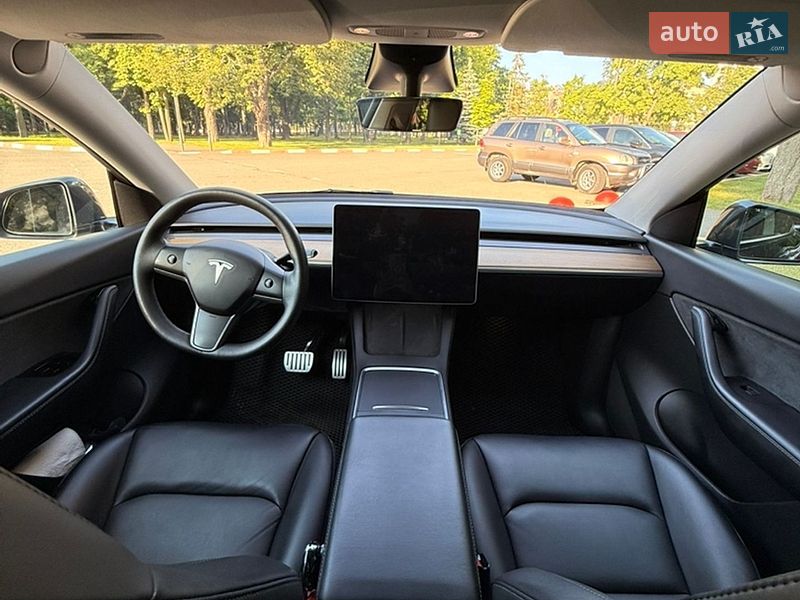 Внедорожник / Кроссовер Tesla Model Y 2021 в Харькове