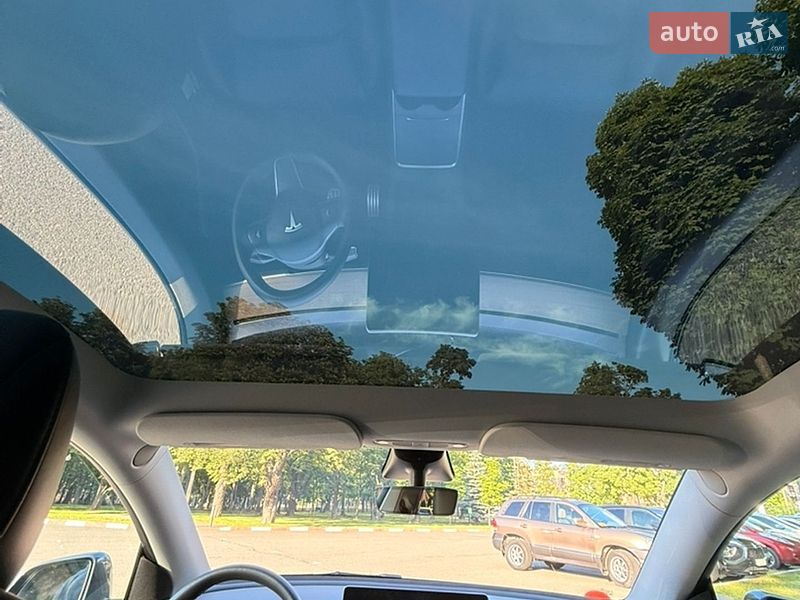 Внедорожник / Кроссовер Tesla Model Y 2021 в Харькове