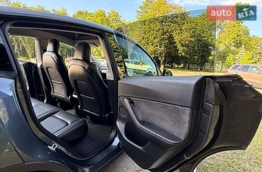 Внедорожник / Кроссовер Tesla Model Y 2021 в Харькове