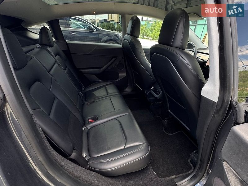 Позашляховик / Кросовер Tesla Model Y 2023 в Хмельницькому фото 22 Позашляховик / Кросовер Tesla Model Y 2023 в Хмельницькому