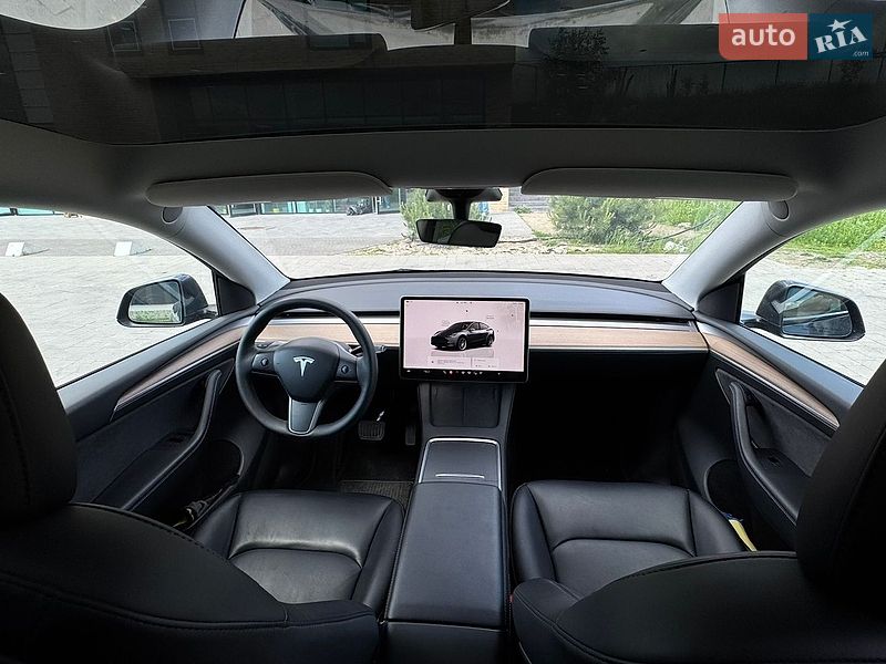 Позашляховик / Кросовер Tesla Model Y 2023 в Хмельницькому фото 25 Позашляховик / Кросовер Tesla Model Y 2023 в Хмельницькому