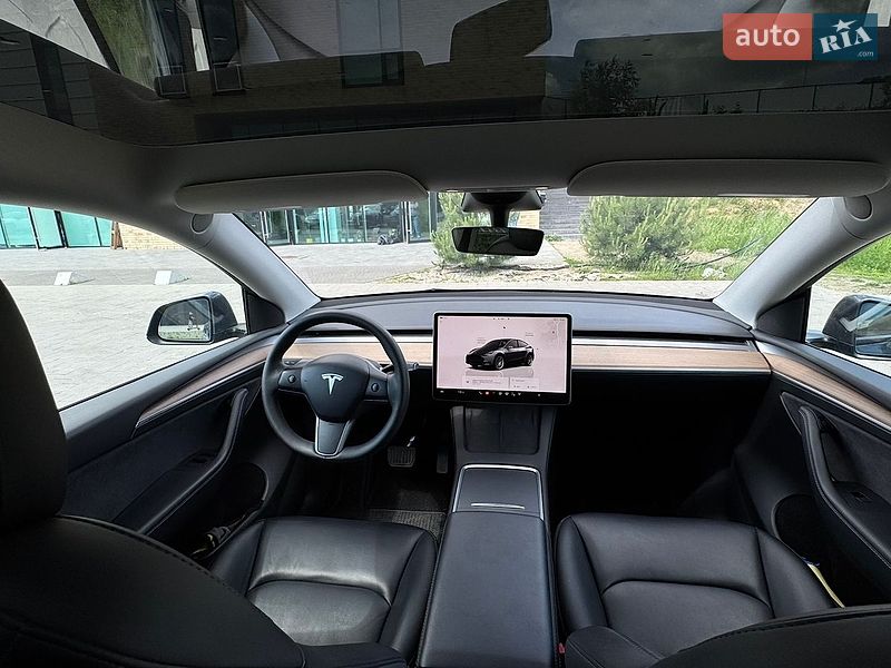 Позашляховик / Кросовер Tesla Model Y 2023 в Хмельницькому фото 27 Позашляховик / Кросовер Tesla Model Y 2023 в Хмельницькому