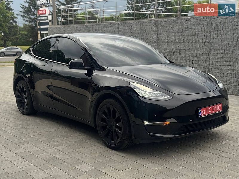 Внедорожник / Кроссовер Tesla Model Y 2022 в Луцке