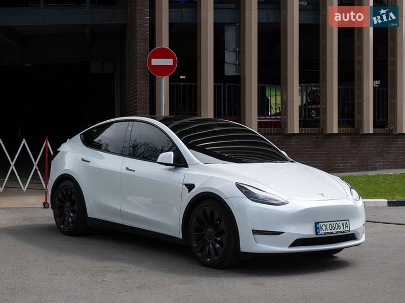 Внедорожник / Кроссовер Tesla Model Y 2021 в Харькове фото 3 Внедорожник / Кроссовер Tesla Model Y 2021 в Харькове