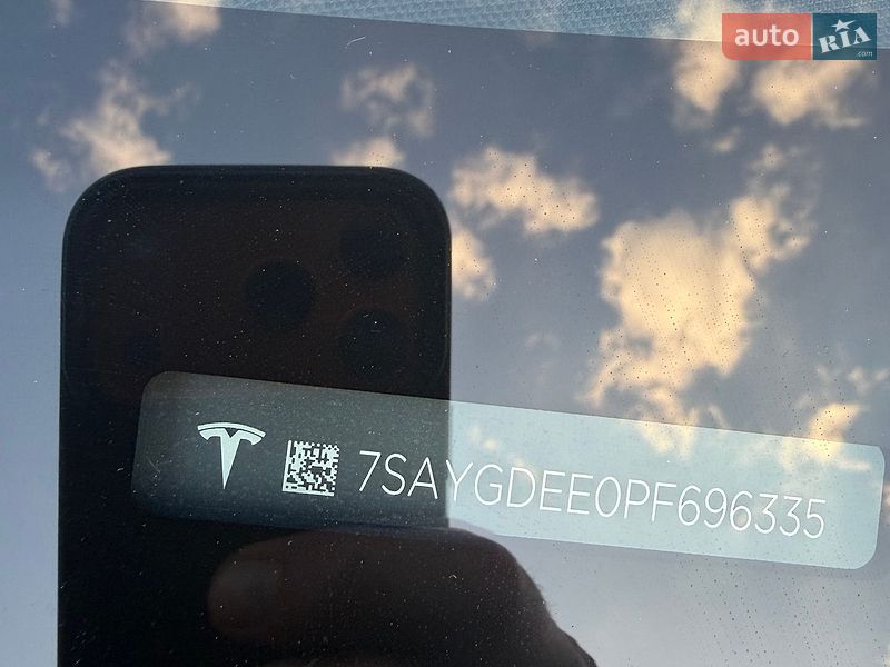 Внедорожник / Кроссовер Tesla Model Y 2023 в Буске