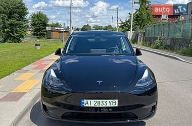 Tesla Model Y  2023
