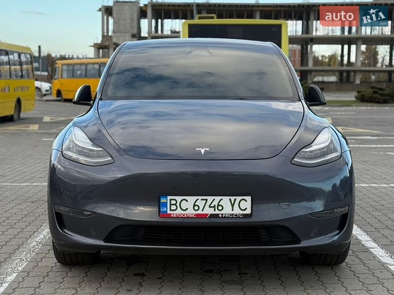 Позашляховик / Кросовер Tesla Model Y 2023 в Львові