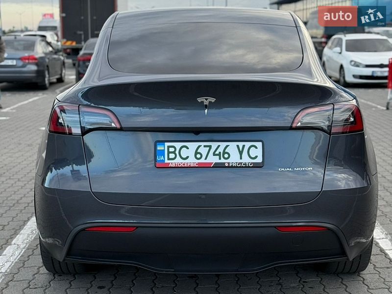 Позашляховик / Кросовер Tesla Model Y 2023 в Львові