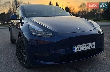 Tesla Model Y 2021