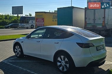 Внедорожник / Кроссовер Tesla Model Y 2023 в Черновцах