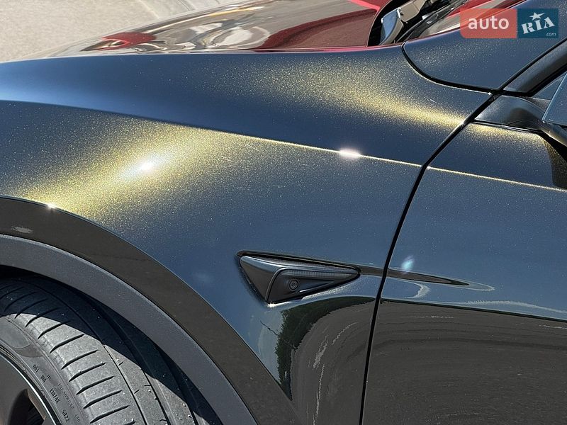 Позашляховик / Кросовер Tesla Model Y 2021 в Києві