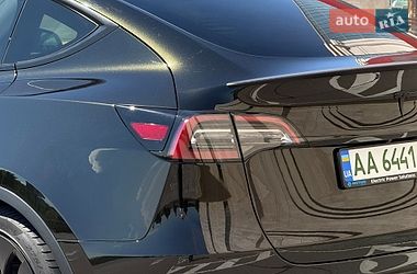 Позашляховик / Кросовер Tesla Model Y 2021 в Києві