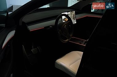 Позашляховик / Кросовер Tesla Model Y 2021 в Києві