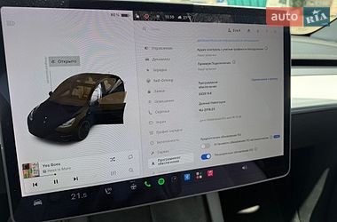 Позашляховик / Кросовер Tesla Model Y 2021 в Києві