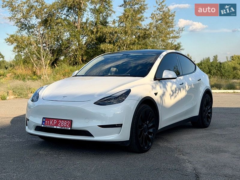 Внедорожник / Кроссовер Tesla Model Y 2023 в Каменском